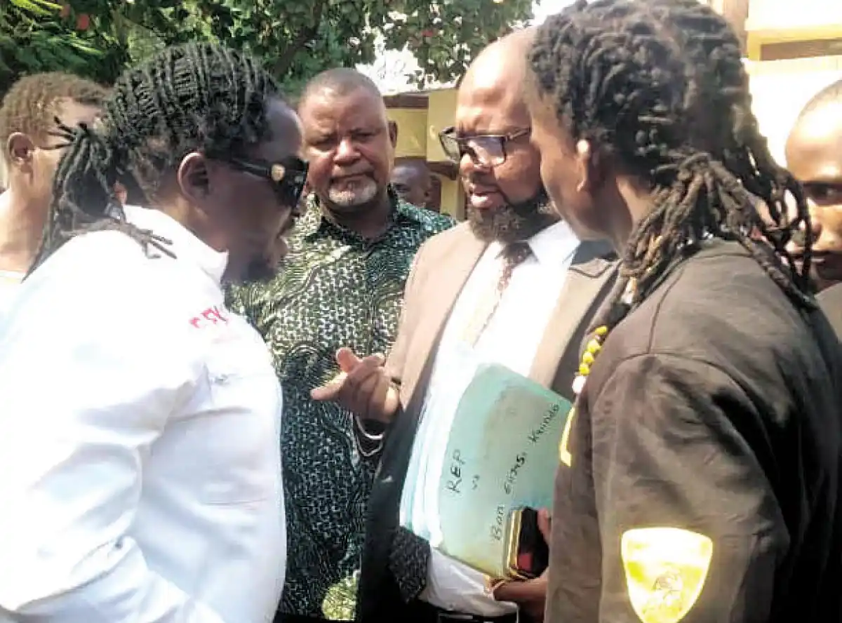 Bon Kalindo off the hook again