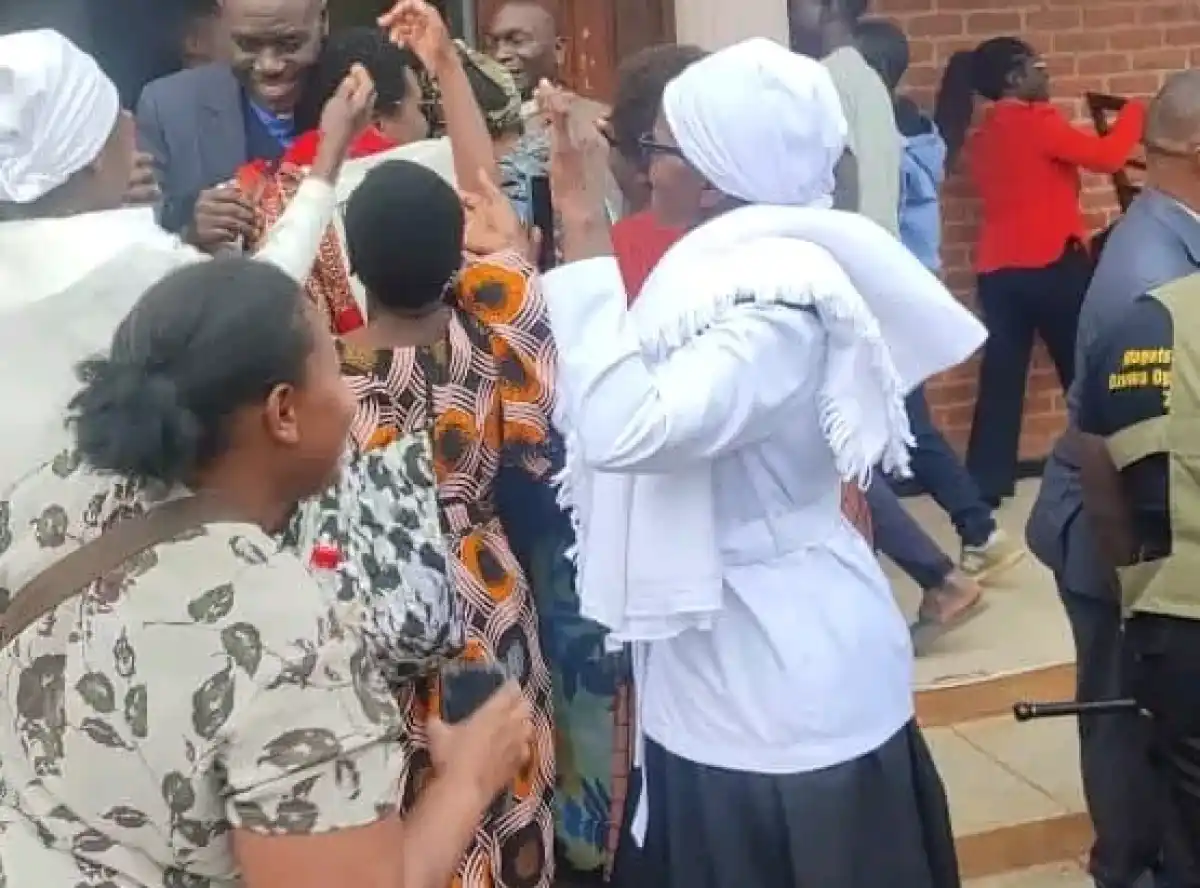 CCAP Rev Kondwani Gondwe granted bail, Jubilation erupts outside court