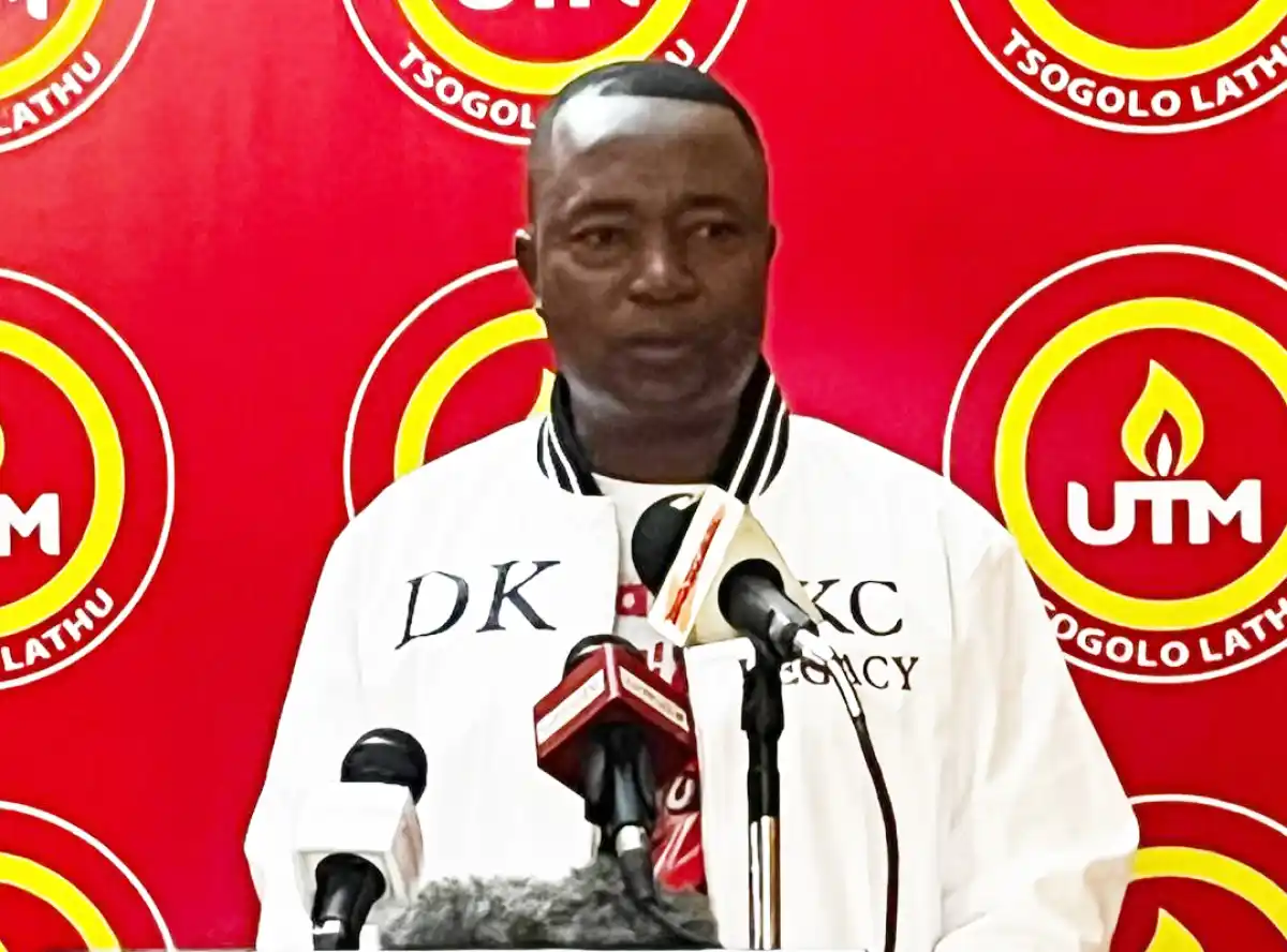 Dalitso Kabambe blasts government over economic woes