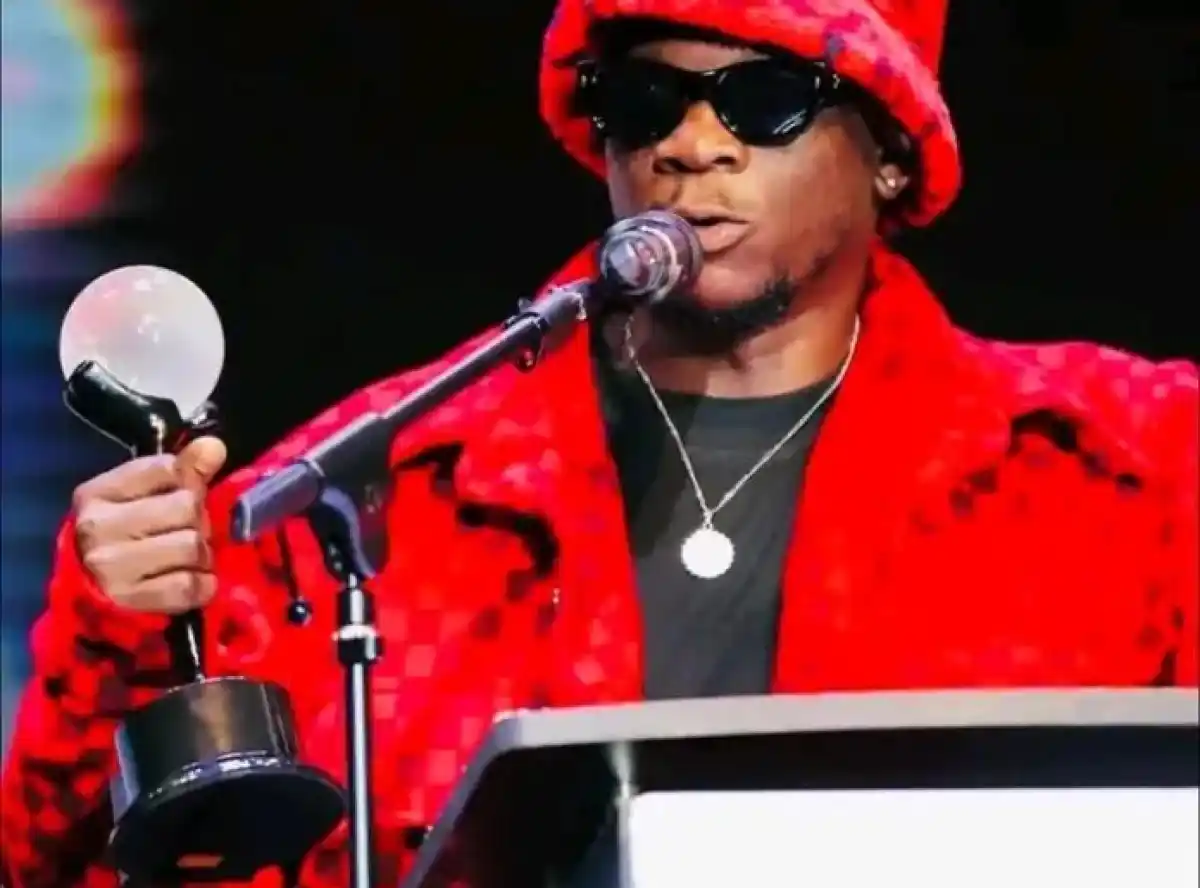 ONESIMUS WINS BEST MALE ARTIST AT HAPA AWARDS