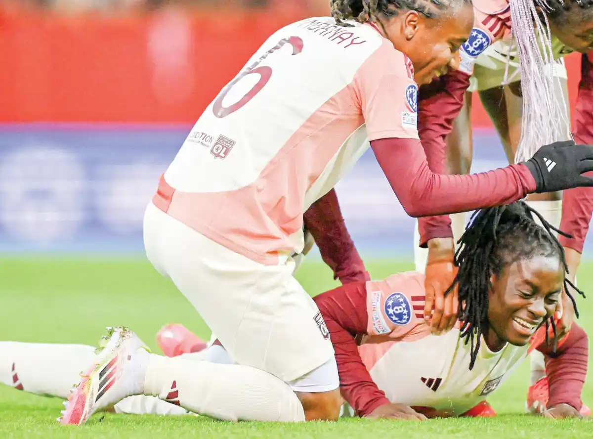 Tabitha Chawinga scores in Lyon’s Bayern thrashing