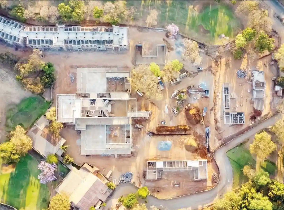 Tourists’ inflow surges, to surpass 1 million mark