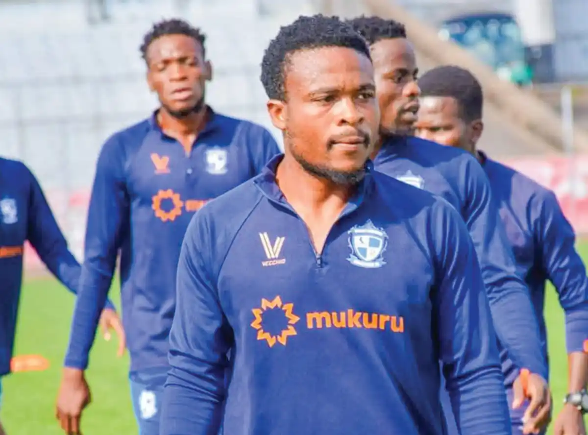 Wanderers, Mukuru part ways