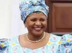 Zayang’ana kungolo, Calista agwa kuzisankho zachipulura